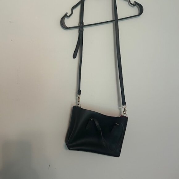 Coach purse - Picture 4 of 7